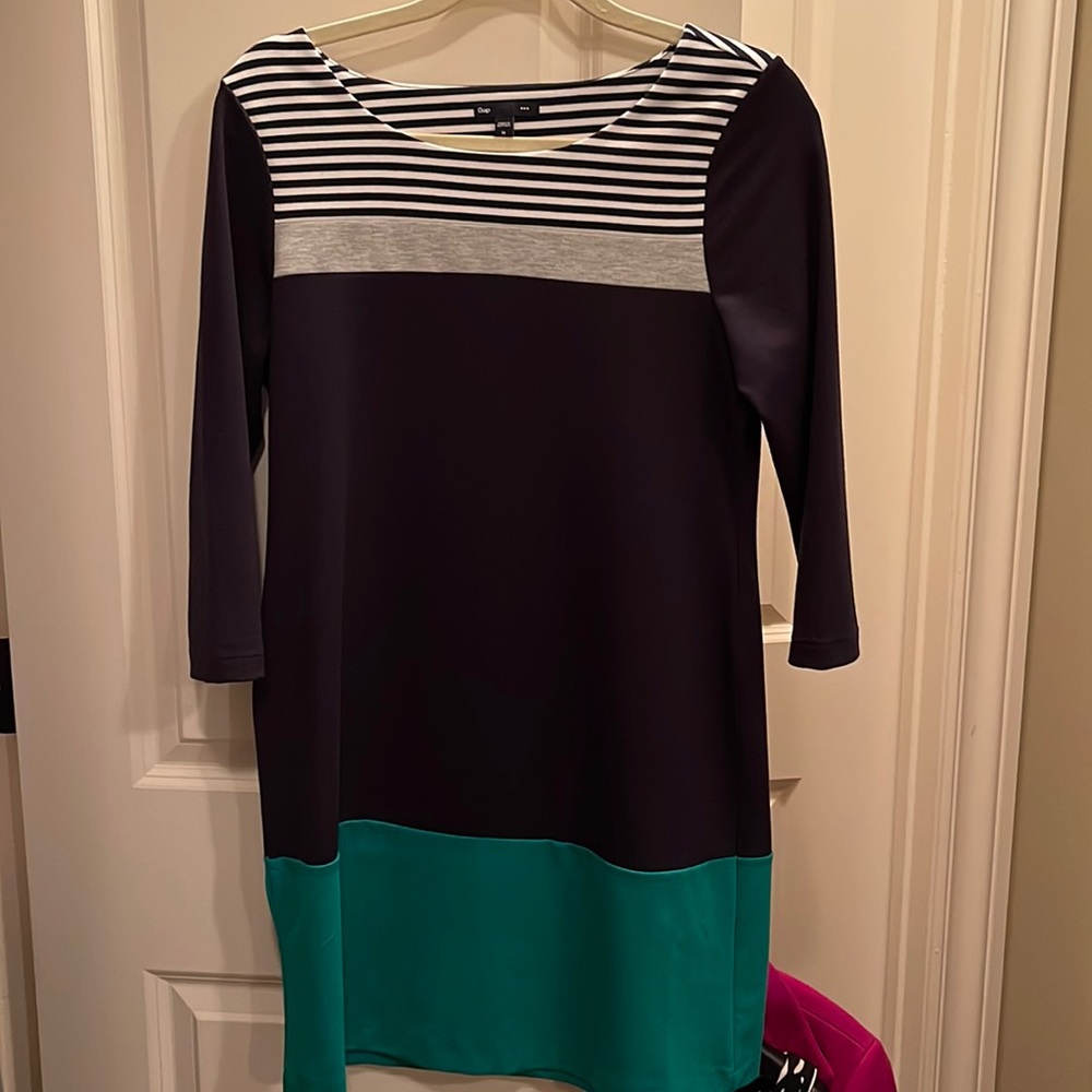 Gap casual dress